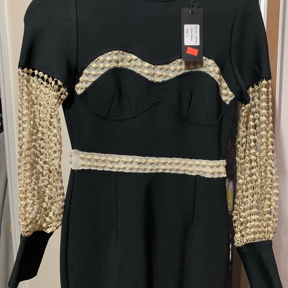 NWT Athina black fishtail gown - Picture 3 of 3